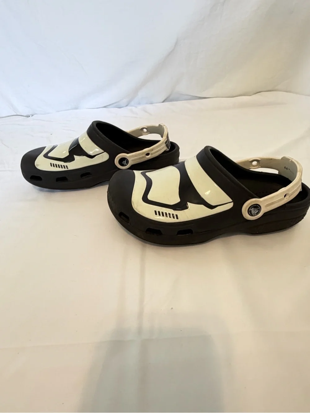 Star Wars Kids Shoe Bundle – 3 Pairs – Size 3 – Crocs & Gap – EUC